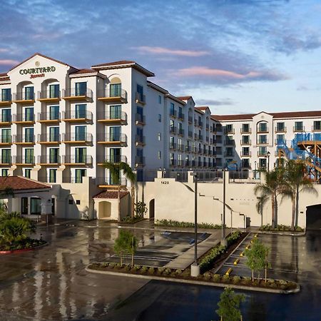 Отель Courtyard Anaheim Theme Park Entrance Экстерьер фото